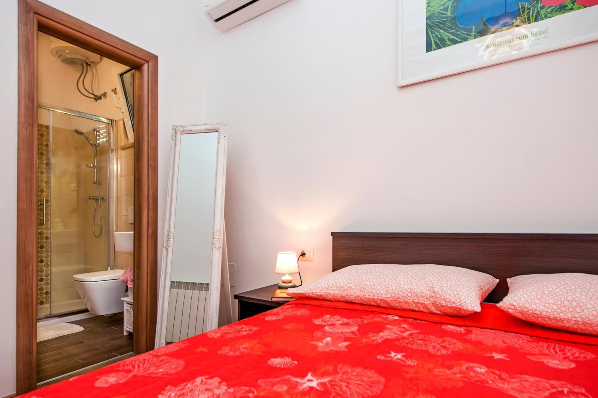 Apartments & Rooms Chiara Rovinj Room photo